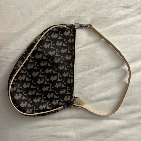 Dior Vintage Saddle Bag - Picture 10 of 10